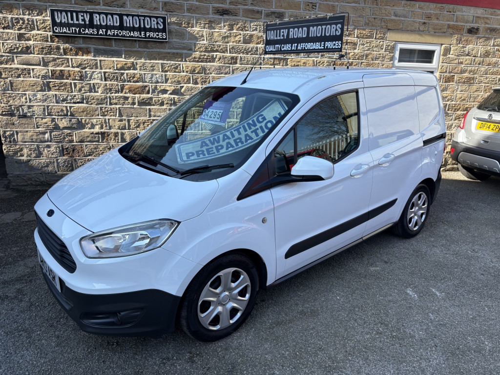 2017 Ford Transit Courier
